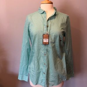 Lightweight button down shirt